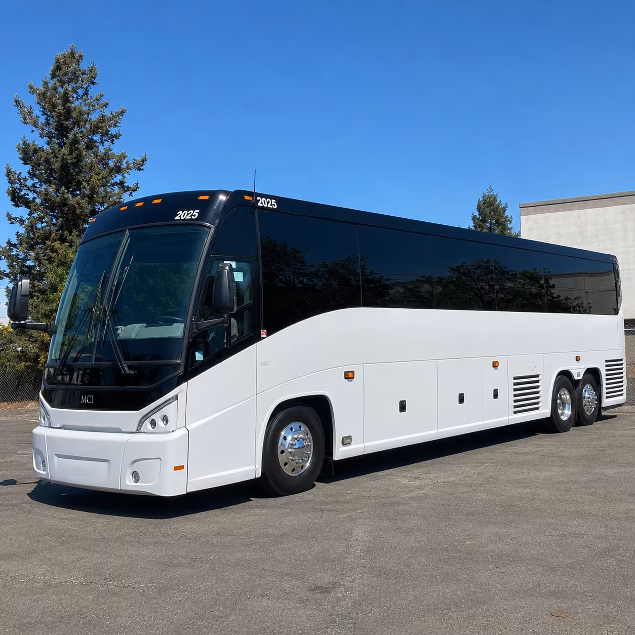 airport shuttle buses to dallas fort worth international and love field