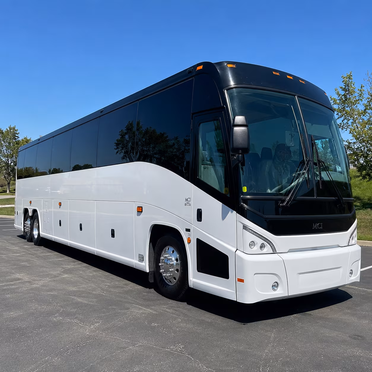 how a bus handles dfw s no idle curb rules so your group doesn t have to